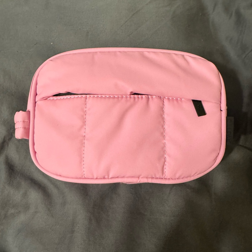 CALPAK Luka Toiletry Bag